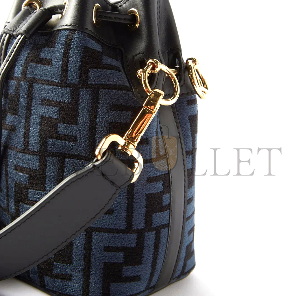 F**di mon tresor mini logo-tapestry bucket bag (18*12*10cm)